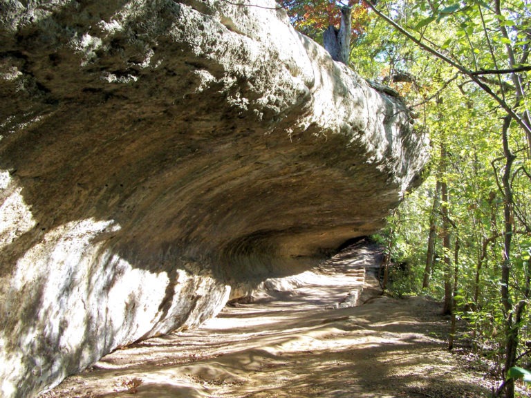 Smith rock shelter limestone overhang